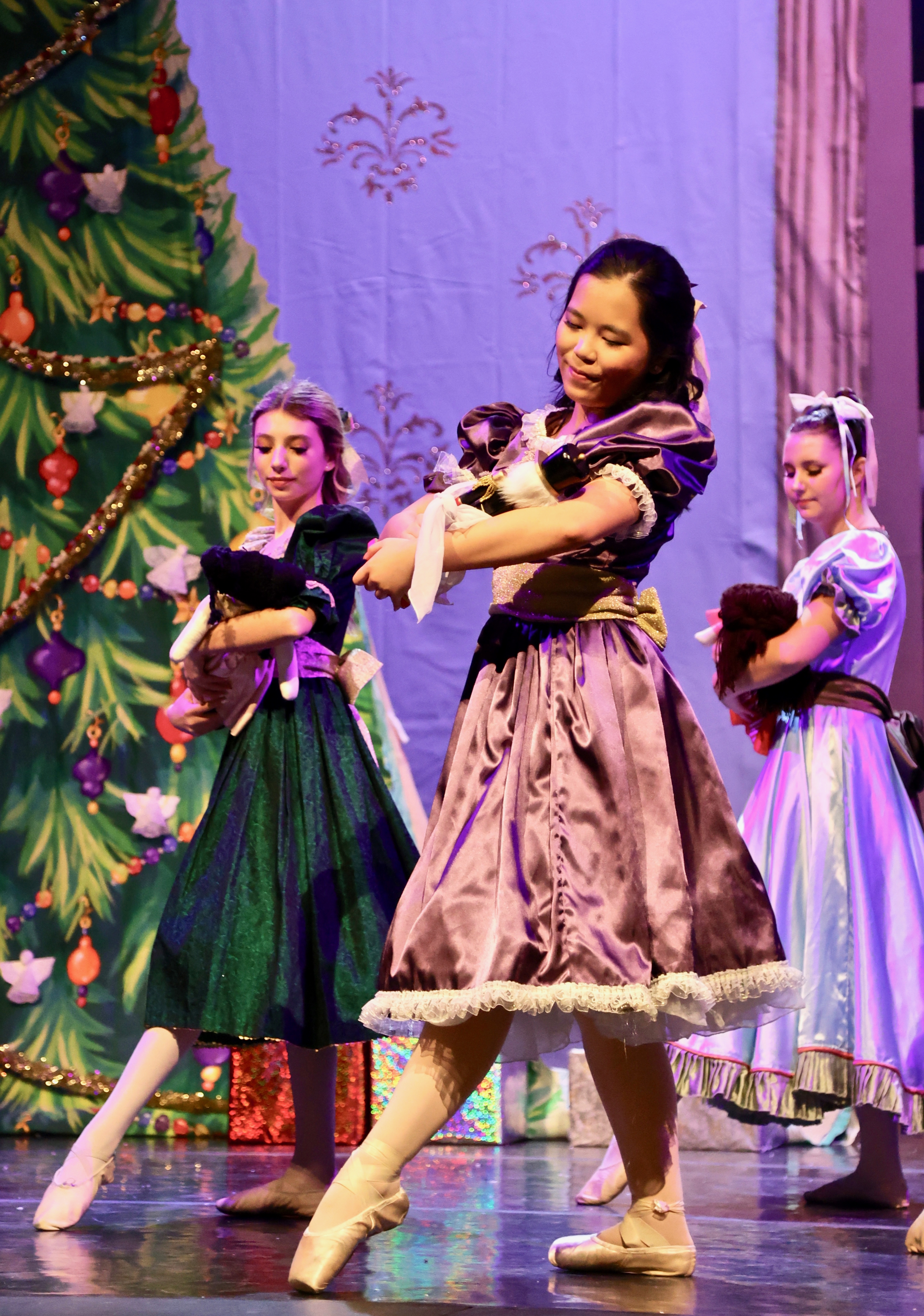 FOA Presents Holiday Classic 